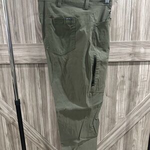 Eddie Bauer Men's Dark Cargo Pants - Fleece Lined